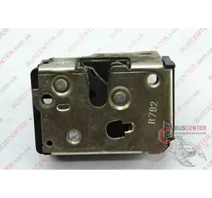 Замок боковой правой сдвижной двери Fiat Ducato 1339729080 Замок боковой правой сдвижной двери Fiat Ducato 1339729080