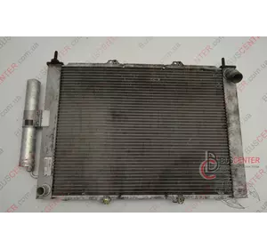 Радиатор кондиционера/ охлаждения Renault Kangoo 8200267994 8200267994