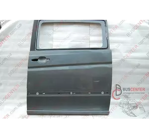 Дверь боковая сдвижная левая под стекло Mercedes Vito Дверь боковая сдвижная левая под стекло Mercedes Vito