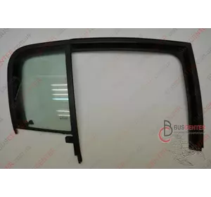 Форточка двери задней левой Renault Megane 8200043708 Форточка двери задней левой Renault Megane 8200043708