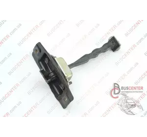 Ограничитель двери передней левой (фиксатор, стопор) Nissan Leaf 804313NA0A 80431-3NA0A Ограничитель двери передней левой (фиксатор, стопор) Nissan Leaf 804313NA0A 80431-3NA0A