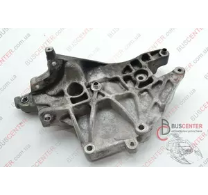 Кронштейн крепления генератора Fiat Doblo 55221393 Кронштейн крепления генератора Fiat Doblo 55221393