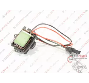 Регулятор вентилятора печки без AC (реостат) Renault Trafic 7701050325 Регулятор вентилятора печки без AC (реостат) Renault Trafic 7701050325