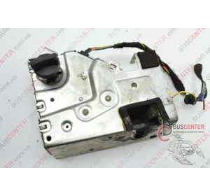 Замок двери боковой сдвижной правой электрический Ford Connect 8T16V264A32EB Замок двери боковой сдвижной правой электрический Ford Connect 8T16V264A32EB