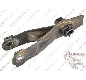 Подушка двигателя правая Renault Laguna 8200250743 Подушка двигателя правая Renault Laguna 8200250743
