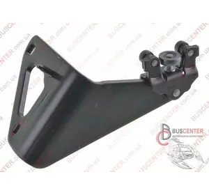 Ролик боковой правой сдвижной двери нижний с рычагом Renault Trafic 745965439R Ролик боковой правой сдвижной двери нижний с рычагом Renault Trafic 745965439R