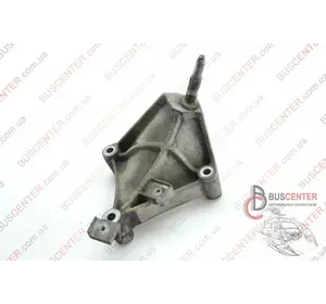 Кронштейн крепления КПП Renault Kangoo 8200068265 Кронштейн крепления КПП Renault Kangoo 8200068265
