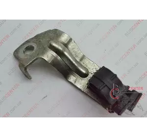 Кронштейн крепления проводки двигателя Fiat Ducato 1371968080 Кронштейн крепления проводки двигателя Fiat Ducato 1371968080