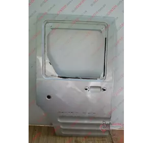Дверь боковая сдвижная правая низкая под стекло Ford Connect 5091558 Дверь боковая сдвижная правая низкая под стекло Ford Connect 5091558