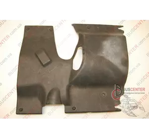 Крышка двигателя Mercedes Vito 6420100867 Крышка двигателя Mercedes Vito 6420100867
