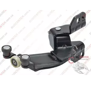 Ролик боковой правой сдвижной двери средний с рычагом Fiat Doblo 51814082 52071888 Ролик боковой правой сдвижной двери средний с рычагом Fiat Doblo 51814082 52071888