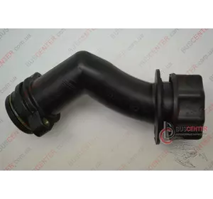 Горловина маслозаливная Iveco Daily 504079882 Горловина маслозаливная Iveco Daily 504079882