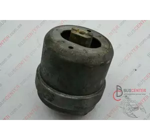 Подушка двигателя  правая Volkswagen Transporter 701199132C Подушка двигателя  правая Volkswagen Transporter 701199132C