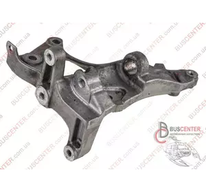Кронштейн крепления генератора Ford C-Max 9653249480 Кронштейн крепления генератора Ford C-Max 9653249480