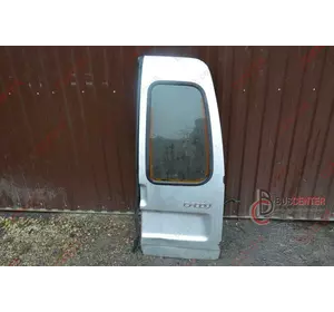 Дверь задняя правая под стекло Volkswagen Caddy 000100100 Дверь задняя правая под стекло Volkswagen Caddy 000100100
