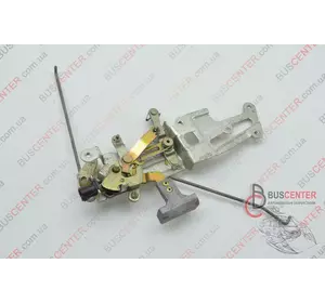Замок двери боковой сдвижной правой механический (механизм) Renault Master 8200360708 7700352410 Замок двери боковой сдвижной правой механический (механизм) Renault Master 8200360708 7700352410