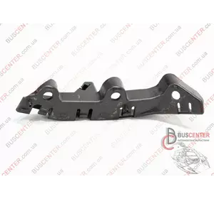 Направляющая переднего бампера правая (кронштейн, крепление) Ford Connect DT1117D958BD DT11-17D958-BD Направляющая переднего бампера правая (кронштейн, крепление) Ford Connect DT1117D958BD DT11-17D958-BD