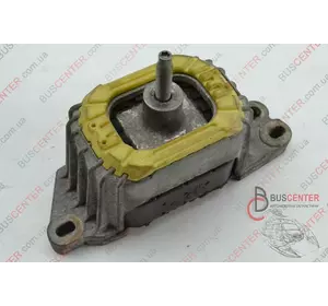 Подушка крепления двигателя правая с 2011 Fiat Scudo 9670282280 Подушка крепления двигателя правая с 2011 Fiat Scudo 9670282280