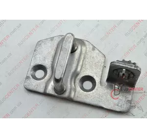 Скоба замка задней двери нижняя Ford Transit BK31V441A07A Скоба замка задней двери нижняя Ford Transit BK31V441A07A