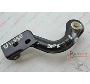 Ролик боковой левой сдвижной двери верхний с рычагом Fiat Ulysse 1476735080 Ролик боковой левой сдвижной двери верхний с рычагом Fiat Ulysse 1476735080