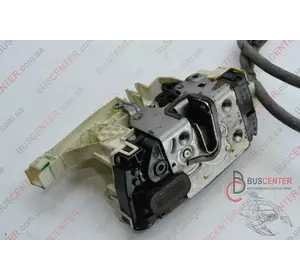 Замок двери задней правой электрический (A9067400735, A9067400935) Volkswagen Crafter A9067401035 Замок двери задней правой электрический (A9067400735, A9067400935) Volkswagen Crafter A9067401035
