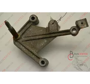 Кронштейн крепления КПП Renault Kangoo 7700434671 Кронштейн крепления КПП Renault Kangoo 7700434671