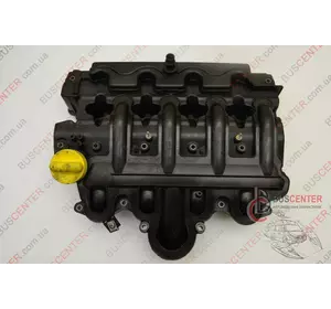 Крышка клапанная Renault Master 8200193970 Крышка клапанная Renault Master 8200193970