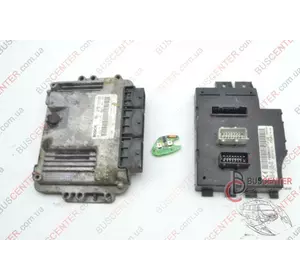 Электронный блок управления (ЭБУ) (комплект) Renault Trafic 0281013018 Электронный блок управления (ЭБУ) (комплект) Renault Trafic 0281013018