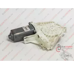Моторчик стеклоподъемника передней левой двери Volkswagen Passat 1K0959701P Моторчик стеклоподъемника передней левой двери Volkswagen Passat 1K0959701P