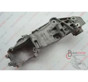 Кронштейн крепления генератора (гидроусилителя, ГУР) Renault Master 8200881264 Кронштейн крепления генератора (гидроусилителя, ГУР) Renault Master 8200881264