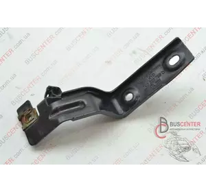 Кронштейн крепления трубки кондиционера Volkswagen Caddy 1K0820769D Кронштейн крепления трубки кондиционера Volkswagen Caddy 1K0820769D