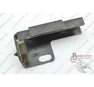 Ограничитель ролика боковой правой сдвижной двери верхний (упор) Ford Connect 2T14V27232 2T14-V27232-BB Ограничитель ролика боковой правой сдвижной двери верхний (упор) Ford Connect 2T14V27232 2T14-V27232-BB