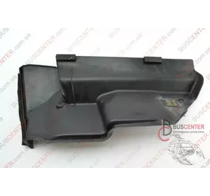 Накладка под лобовое стекло (накладка кузова наружная правая) Renault Kangoo 8200031673 Накладка под лобовое стекло (накладка кузова наружная правая) Renault Kangoo 8200031673