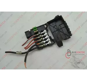 Блок предохранителей (возле аккумулятора) Volkswagen Transporter 7D0937550A Блок предохранителей (возле аккумулятора) Volkswagen Transporter 7D0937550A