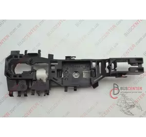 Ручка двери боковой правой наружная Renault Megane 82000028464 Ручка двери боковой правой наружная Renault Megane 82000028464