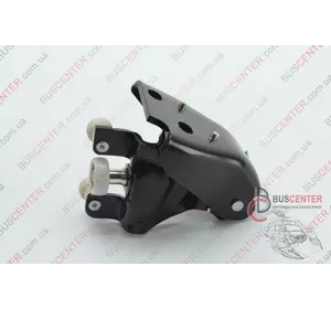 Ролик боковой правой сдвижной двери средний с рычагом Fiat Fiorino 1368677080 505 0124 Ролик боковой правой сдвижной двери средний с рычагом Fiat Fiorino 1368677080 505 0124