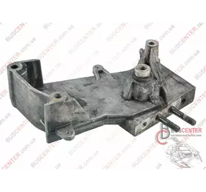 Кронштейн крепления двигателя  правый Hyundai Tucson 2167027000 21670-27000 Кронштейн крепления двигателя  правый Hyundai Tucson 2167027000 21670-27000