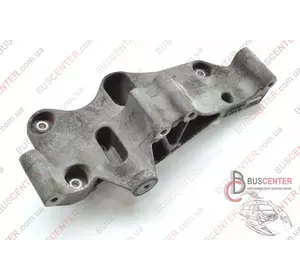 Кронштейн крепления двигателя Volkswagen Lt 062145167A Кронштейн крепления двигателя Volkswagen Lt 062145167A