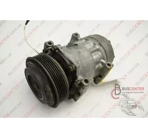 Компрессор кондиционера Renault Trafic 7700108413 SD7H15-8010B Компрессор кондиционера Renault Trafic 7700108413 SD7H15-8010B