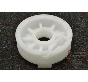 Ролик стеклоподъемника правый (шестерня) Fiat Doblo 51718404/1 05.0357 Ролик стеклоподъемника правый (шестерня) Fiat Doblo 51718404/1 05.0357