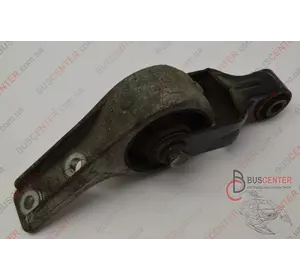 Кронштейн крепления подушки двигателя правый Fiat Scudo 1483183080 Кронштейн крепления подушки двигателя правый Fiat Scudo 1483183080