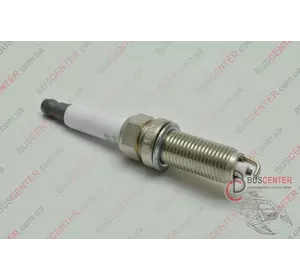 Свеча зажигания Renault Kangoo 224018760R Свеча зажигания Renault Kangoo 224018760R
