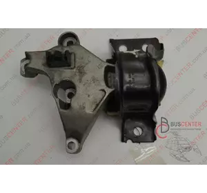 Подушка двигателя  правая Renault Kangoo 112108607R Подушка двигателя  правая Renault Kangoo 112108607R