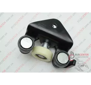 Ролик боковой правой сдвижной двери нижний Fiat Doblo 51735971 FT95569 Ролик боковой правой сдвижной двери нижний Fiat Doblo 51735971 FT95569