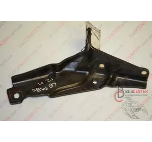 Скоба (кронштейн ролика боковой двери) Fiat Doblo 51842450 Скоба (кронштейн ролика боковой двери) Fiat Doblo 51842450