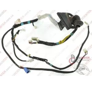 Проводка двери передней левой Toyota Prius 82152-47470 Проводка двери передней левой Toyota Prius 82152-47470