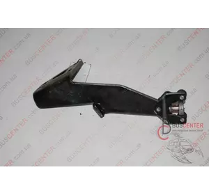 Ролик боковой правой сдвижной двери нижний с рычагом Renault Master 8200080750 Ролик боковой правой сдвижной двери нижний с рычагом Renault Master 8200080750