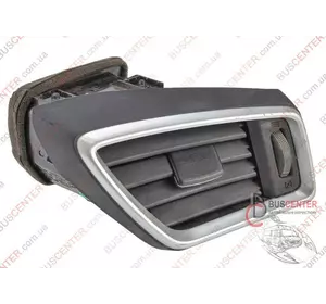 Дефлектор воздушный торпеды правый Nissan Qashqai 68760-HV00B 68760-4EA0A Дефлектор воздушный торпеды правый Nissan Qashqai 68760-HV00B 68760-4EA0A