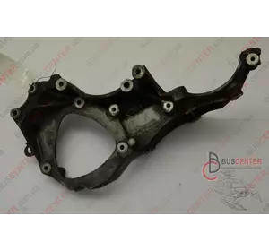 Кронштейн крепления генератора Renault Master 8200457446 Кронштейн крепления генератора Renault Master 8200457446