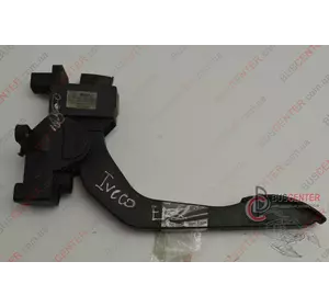 Потенциометр (акселератор, педаль газа) Iveco Daily 0281002360 Потенциометр (акселератор, педаль газа) Iveco Daily 0281002360